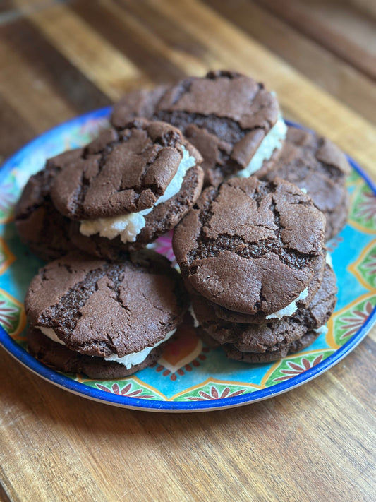 Homemade Stuffed Oreos