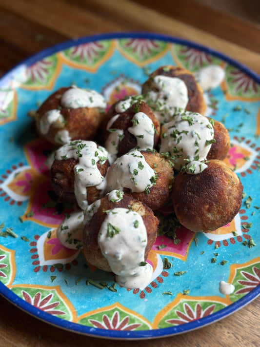 Smoked Salmon Patty Balls with Creamy Dip